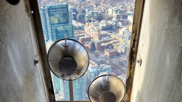 Tire particles, perfumes, metals? Extensive study of Toronto air looks at what we’re breathing in