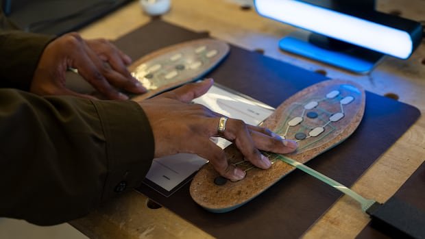 “Aurmada Leads AI Integration in Clothing Innovation”