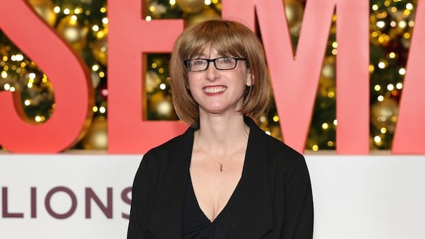Author Sara Cohen Reveals True Identity: Freida McFadden