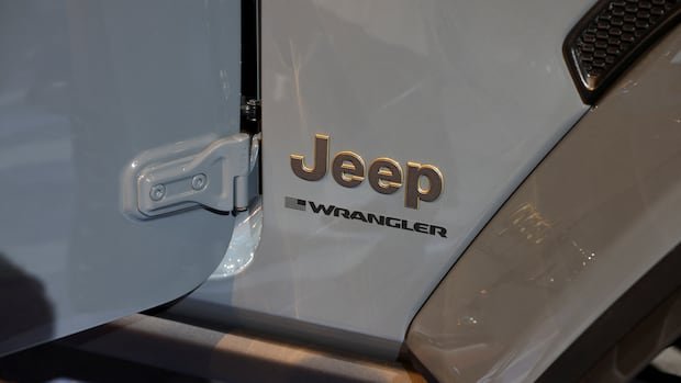 “Chrysler Recalls Jeep Hybrids Over Fire Risk”